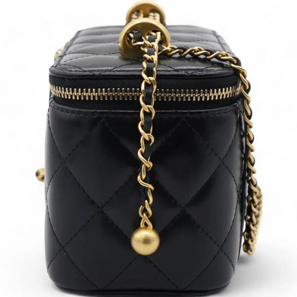 Сумка Chanel Lambskin Quilted Small Pearl Crush Vanity Case з ланцюжком, чорна b101104 фото
