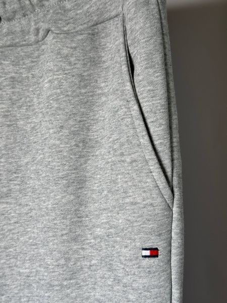 Чоловічі спортивні штани Tommy Hilfiger Essential Sweatpants Slim Fleece Light Grey (TH17001.1M) TH17001.1M фото