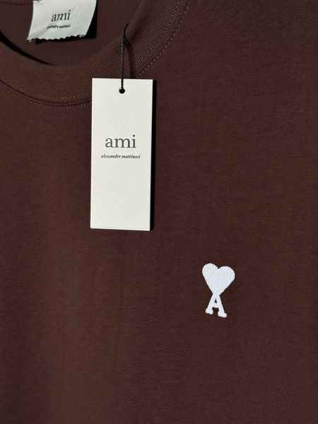 Чоловіча футболка AMI Paris Small A Heart коричнева (AP12002.1M) AP12002.1M фото