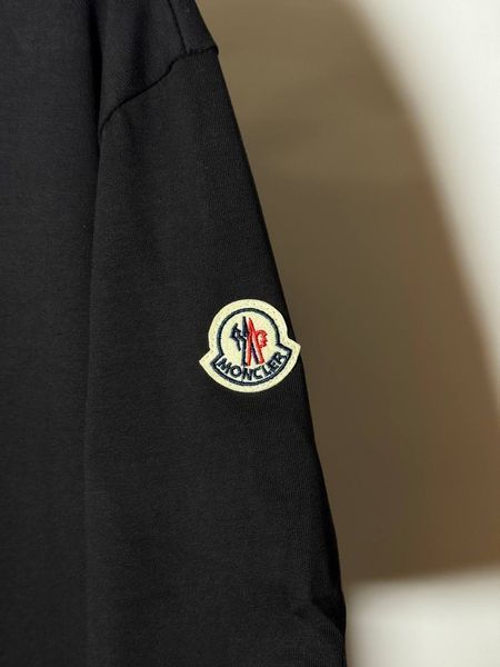 Чоловіча футболка MONCLER Embroidered Tonal Logo Cotton T-Shirt чорна (MC12001.3XL) MC12001.3XL фото